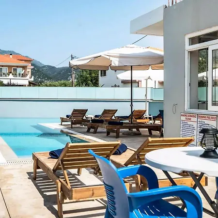 Blue Star Aparthotel-2