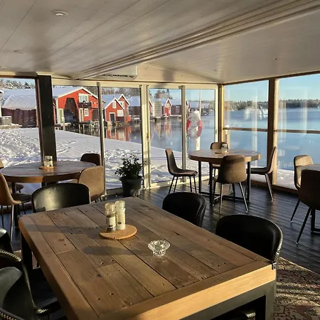 Hotell Mellanfjärden-3