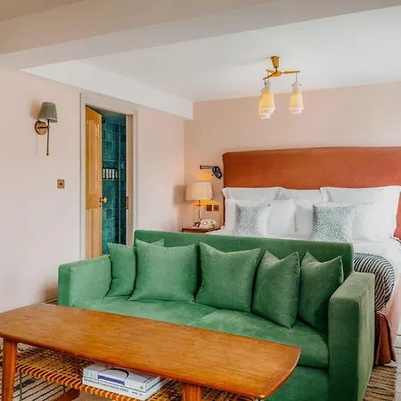 Redchurch Townhouse-3