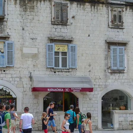 Hotel Kastel 1700-2