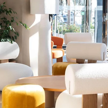 Canopy By Hilton Cannes-3
