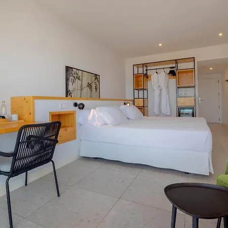 Hm Ayron Park - Adults Only-2