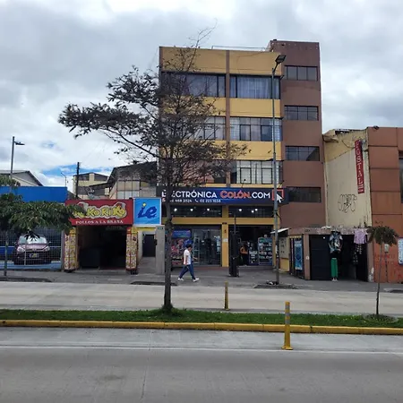 Casa Colon Quito Bed & Breakfast Hostel-3