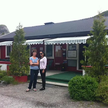 Reiårsfossen Motel&Camping-3
