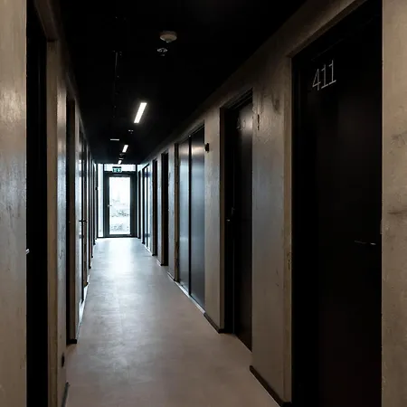 Daniel&Jacob'S Modern Apartments-3