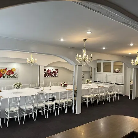 Golden Golem Hotel & Spa-3