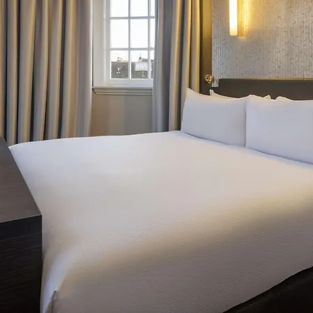 Doubletree By Hilton Edinburgh City Centre-2
