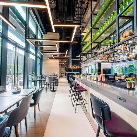 Yotel Singapore Orchard Road-2