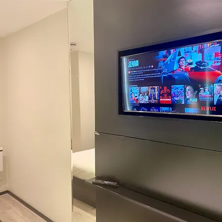 39 Studios-3