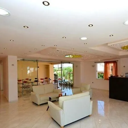 Golden Rose Suites-2