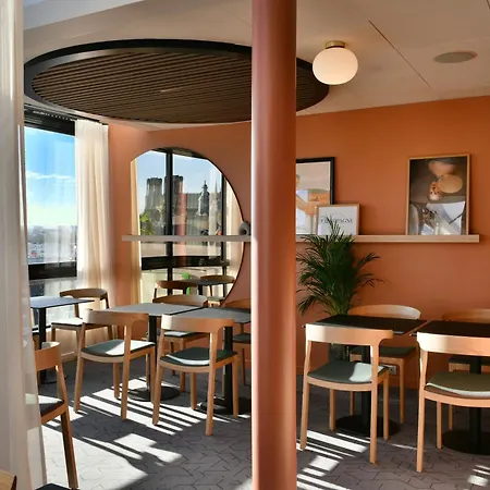 Holiday Inn Reims Centre By Ihg-3