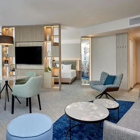 Courtyard By Marriott Berlin City Center-2