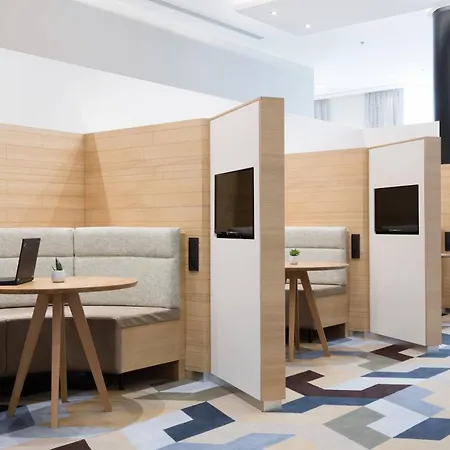 Courtyard By Marriott Brussels-3