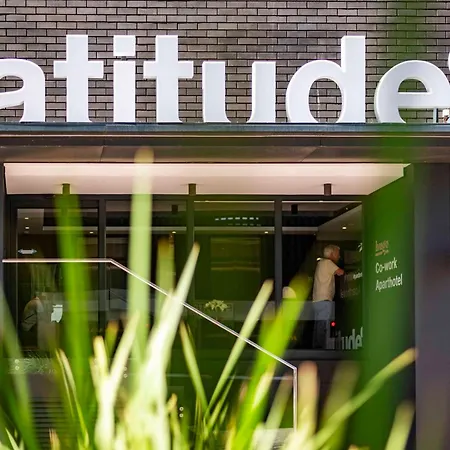 Latitude Aparthotel By Totalstay-3