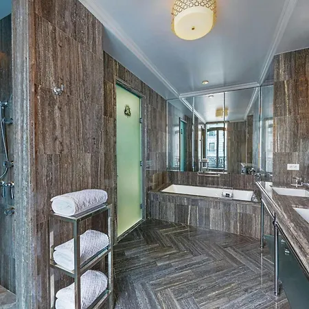 St Regis Residence-3