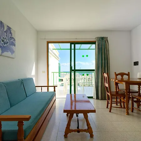 Salt Apartments Green Ocean-3