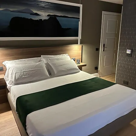 7Th Floor Suite-3