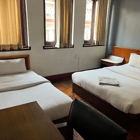 Hotel Earth House-3