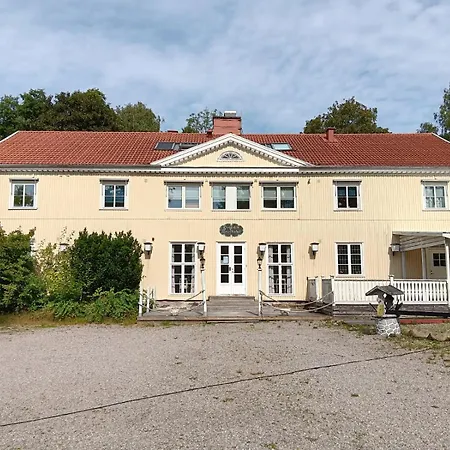 Ljungskile Turist Hotell-2