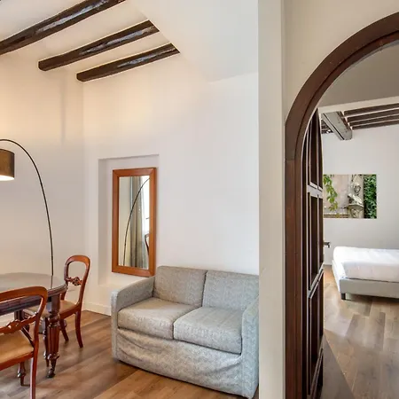 Boutique Hotel Campo De' Fiori-3