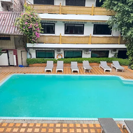 Collection O Lai Thai Guesthouse-2