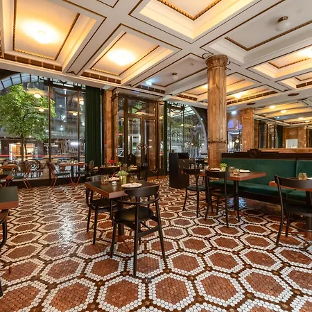 Pestana Porto - A Brasileira, City Center & Heritage Building-3