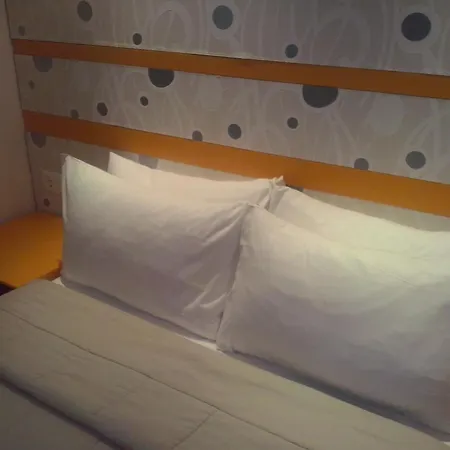 Amazon Hotel-2