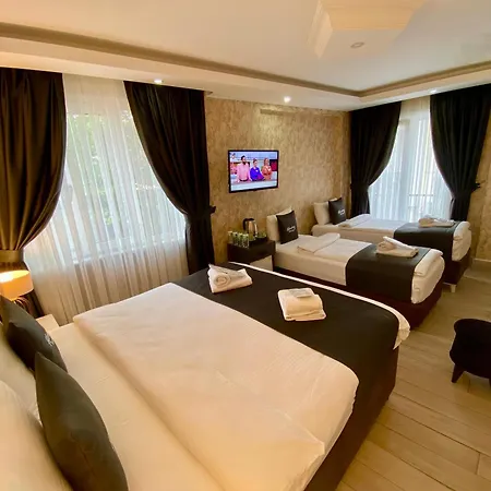Honey Hotel-3