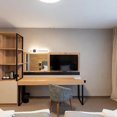 Avenue Hotel-3