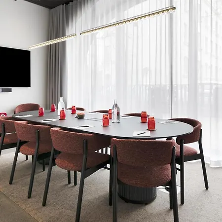 Radisson Red Helsinki-3