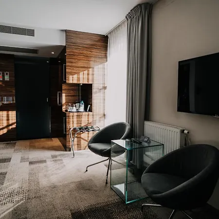 Q Hotel Grand Cru Gdansk-3