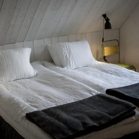 Fröken Hjorts Bed&Breakfast-2