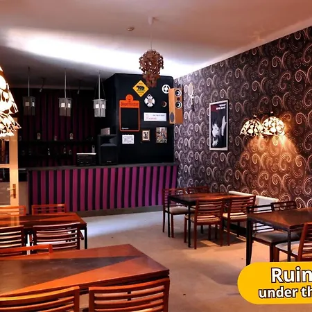 Goodmo Budapest Smart Rooms-3