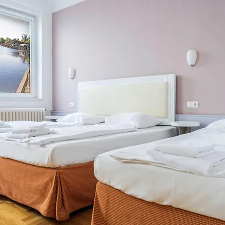 Hotel Metro-2