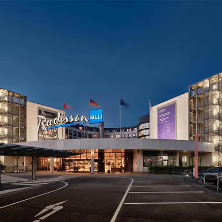 Radisson Blu Hotel, Hamburg Airport-2