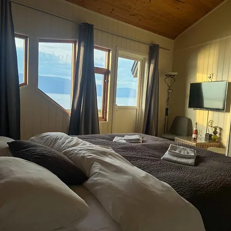 Brekkestranda Fjordhotel-2