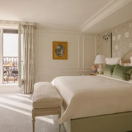 Four Seasons Hotel George V Paris-3