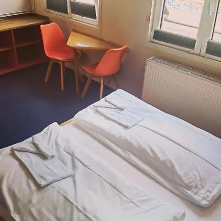 Shipotel-Berlin Gmbh, Shipotel Eastern & Shipotel Western-3