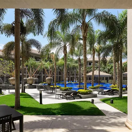 Dusit Thani Lakeview Cairo-2