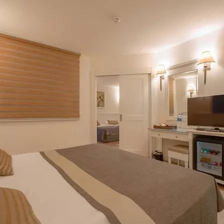 Fame Residence Kemer & Spa-2