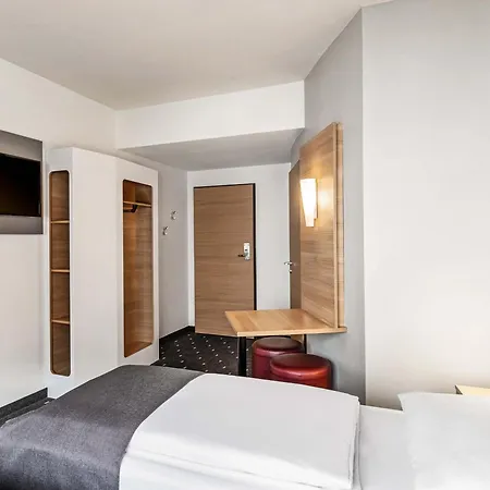 B&B Hotel Hamburg-Altona-2