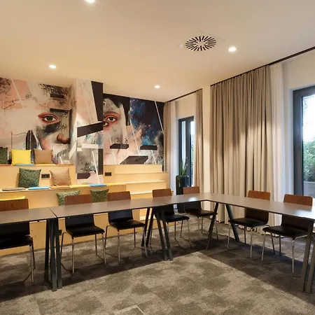 Vienna House Easy By Wyndham Berlin Potsdamer Platz-2