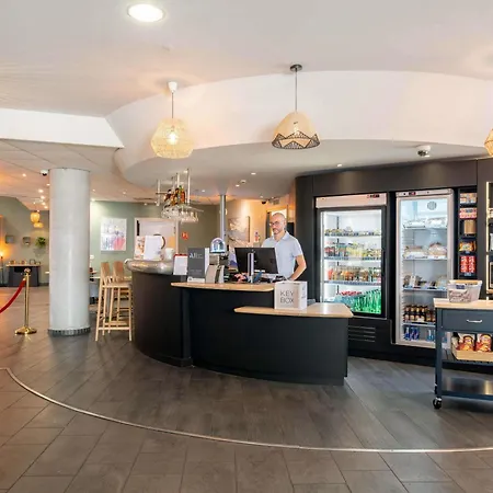 Novotel Suites Cannes Centre-2