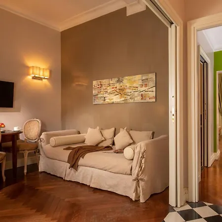 Vivaldi Luxury Rooms-3
