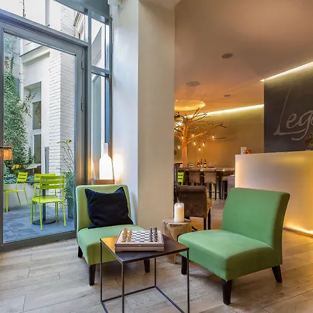 Legend Hotel Paris-3
