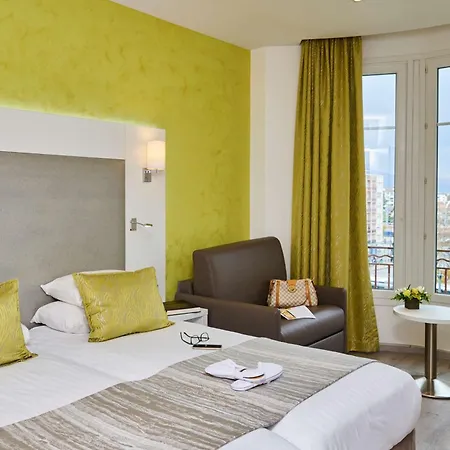 Best Western Plus Hotel Carlton Annecy-2