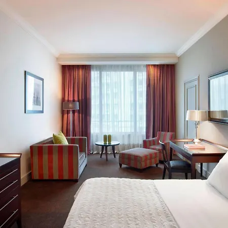 Le Meridien Beach Plaza-2