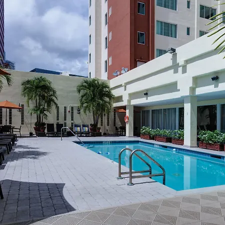 Holiday Inn Hotel Port Of Miami-Downtown By Ihg-2
