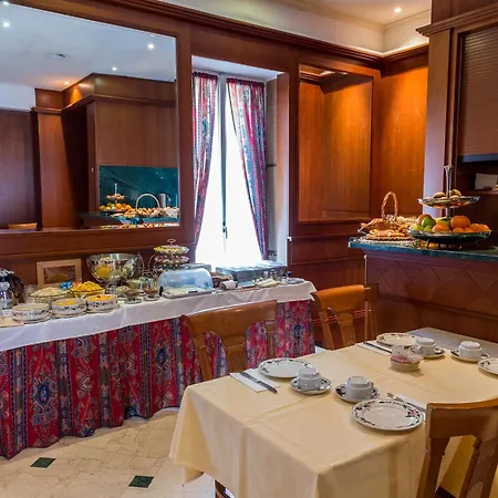 Hotel Diplomate-3
