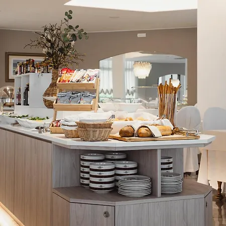 Hotel Cavalieri Palace & Suites-2